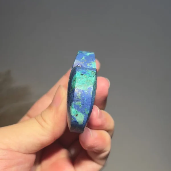 碧心凝翠天然藍銅礦共生孔雀石愛心細節紋理