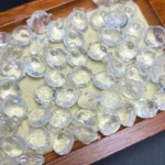 冰晶魚影天然白水晶小鱼小雕刻正面照