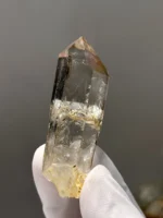 天然水膽閃靈原石 正面視角展示整體形狀