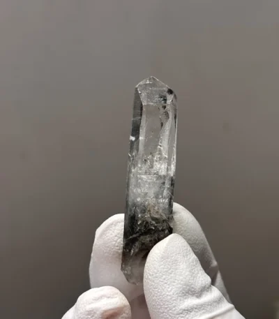 天然金口河水晶原石 正面晶體紋理細膩