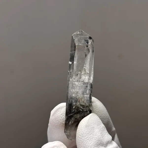 天然金口河水晶原石 正面晶體紋理細膩