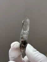 天然金口河水晶原石 側面光澤與礦缺
