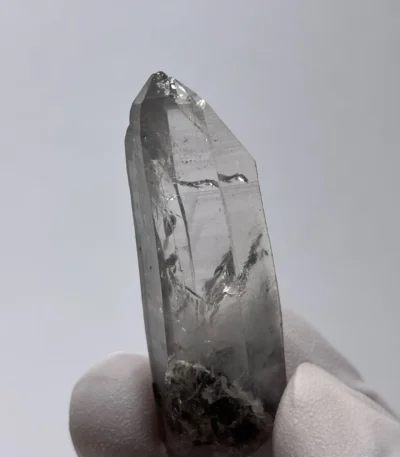 天然金口河水晶原石 正面角度