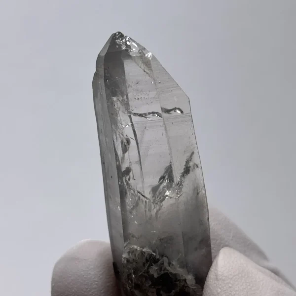 天然金口河水晶原石 正面角度