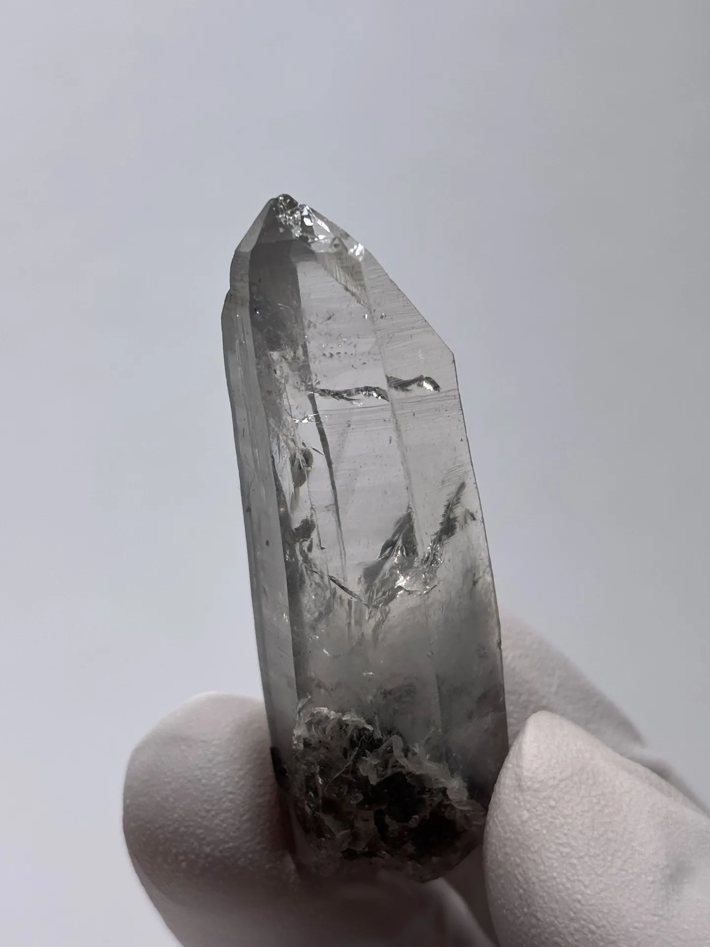 jinkouhe-crystal-specimen-01-2 天然金口河水晶原石 正面角度