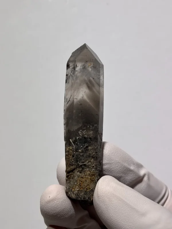 天然四川金口河水晶原石側面紋理 自然晶面