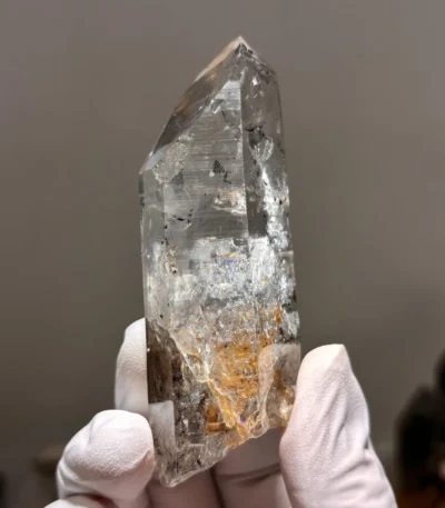 天然金口河水晶原石 冰裂晶體正面