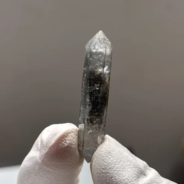 天然糖心閃靈原石側面礦皮紋理